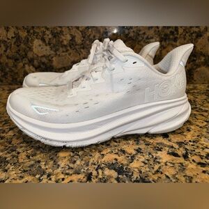 HOKA Clifton 9 Women's White Running Shoes